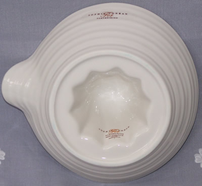 Bottom view of Sophie Conran Portmeirion Juicer