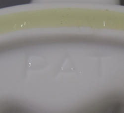 Showing base section of white Kaiselect 100 Grapefruit Juicer