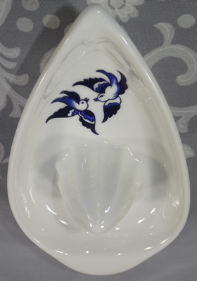 WM Bartleet & Sons blue bird juicer top view