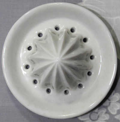 The reamer for the set of four 2 piece nymph teapot juicers 