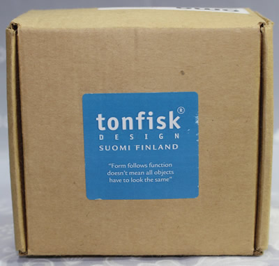 The box for a white Tonfisk flow hole ceramic juicer