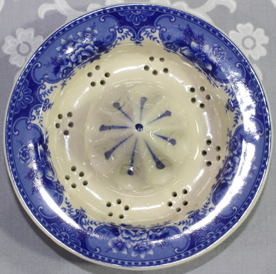 Reamer for a town scene on blue & white ceramic juicer