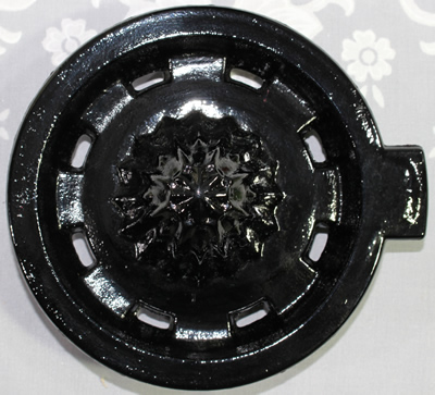 Reamer for a modern reproduction 2 piece black glass juicer