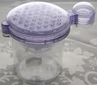 Kitchen Mate 5 in 1 blue juicer closed