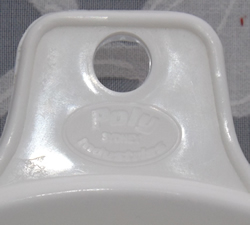 Poly Australia white saucer shape plastic juicer embossed tab handle 