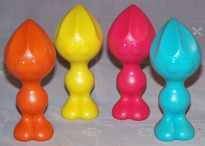 4 solid colours of Koziol alien plastic juicers