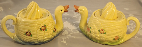 Marutomo blue and green bottom ceramic swan juicers