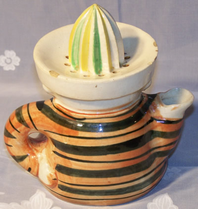 Back of Puddinhead juicer
