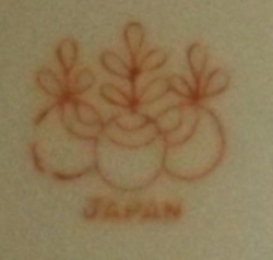 Base markJapanese Toby juicer