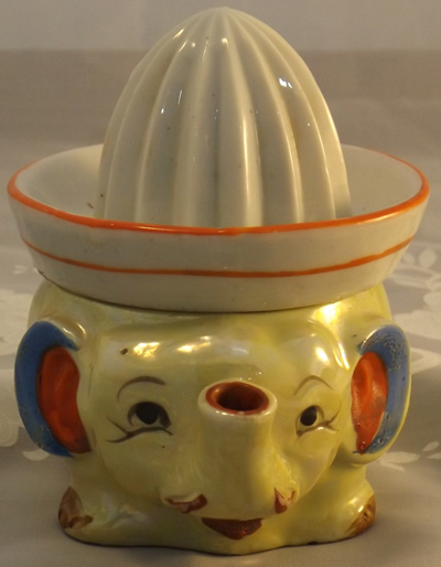 Front view of 2 piece elephant juicer