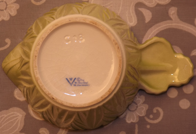 Green Goebel juicer with pink flowers on handle base
