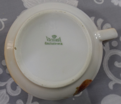 "From Bognor Regis" souvenir juicer base