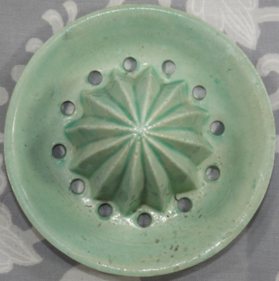 Pale green and green 2 piece reamer