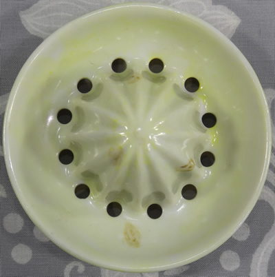 Painted cream reamer for Handpainted peaches on ceramic juicer