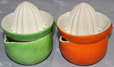 Two colours of a Manto Ware 'peel' 2 piece juicer 