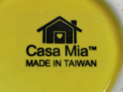 The label on a yellow Casa Mia juicer