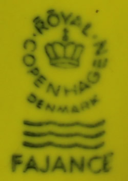 The basemark on a yellow Royal Copenhagen 1 piece juicer
