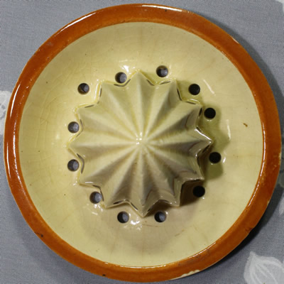 The reamer for a floral arrangement on a Maruhon Ware 2 piece juicer
