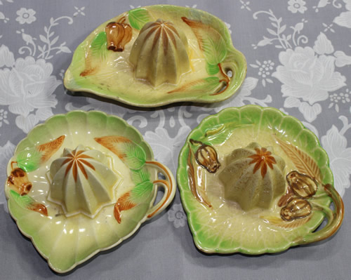 Both the Japanese 3 gumnuts and 2 gumnuts ceramic juicers 