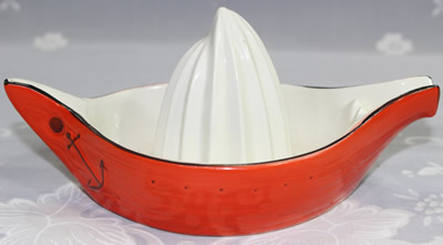 Back of a Beswick red boat juicer
