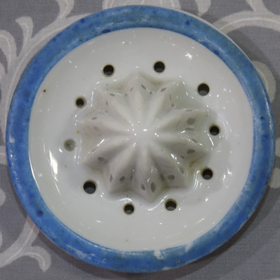 Reamer for an orange bill & green wings lustre duck juicer