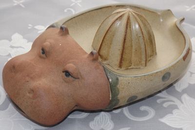 Hippopotamus UCTCI Japanese juicer side