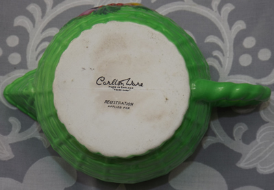Green Carlton Ware basket weave 2 piece juicer base