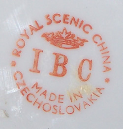 Base mark on IBC Parliament House Canberra souvenir juicer