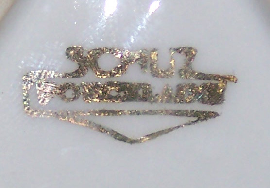 Gold banded white stainer juicer 
