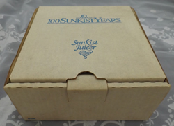Box for 100 SUNKIST YEARS juicer