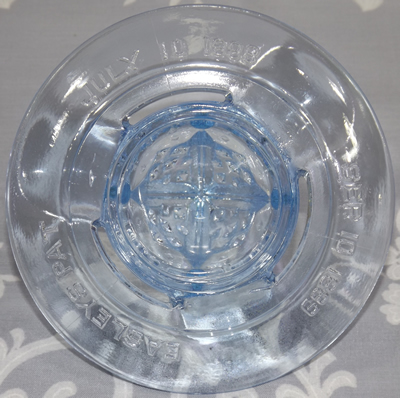 top view Blue Easley's Patented July 10, 1888. juicer