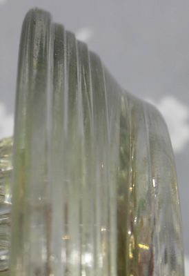 Profile of the stepped 4 concentric circles clear glass juicer