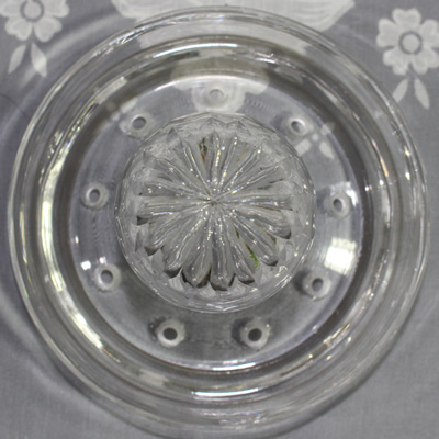 The reamer for a hand made 2 piece crystal juicer