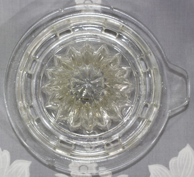Reamer for small clear glass juicer jug set