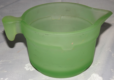 Back Green satin U.S.Glass Company juicer
