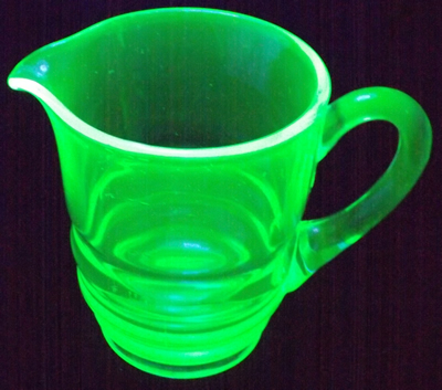 Green Paden City juicer jug UV light