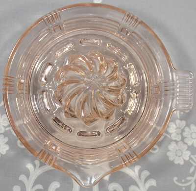 Pink Hazel Atlas Glass tab handle juicer top view