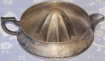 Back viewApollo silver plate juice