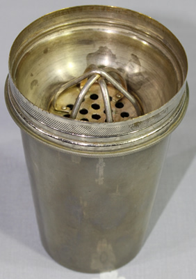 7 piece stainless Steel cocktail shaker showing the juicer 