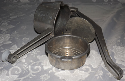 Parts of Gemelli Aluminium squeezer juicer