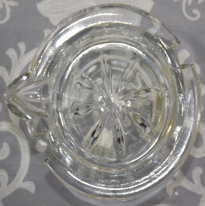 Top view of the glass insert for the Williams cast iron juicer
