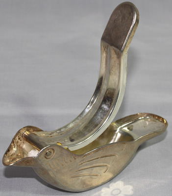 Open Small bird shape silver plate hand squeezer
