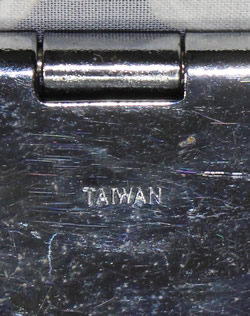 The incised mark on Taiwan stainless steel wedge squeezer