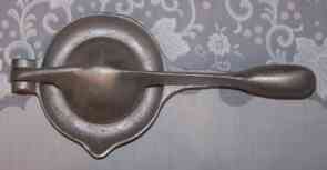 Aluminium squeezer top view