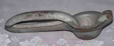 Metal squeezer