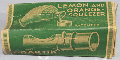 Box for a Praktik screw in insert juicer