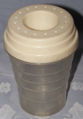 White Ferolux Gyro Mixer plastic juicer without cover