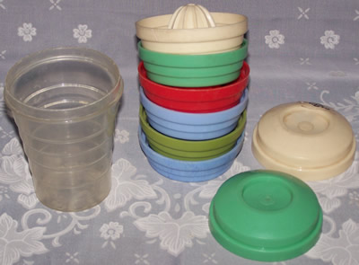 Variety of colours of  Ferolux Gyro Mixer plastic juicer