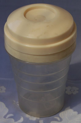 Closed White Ferolux Gyro Mixer plastic juicer