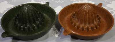 Compare colours of bakelite saucer juicer